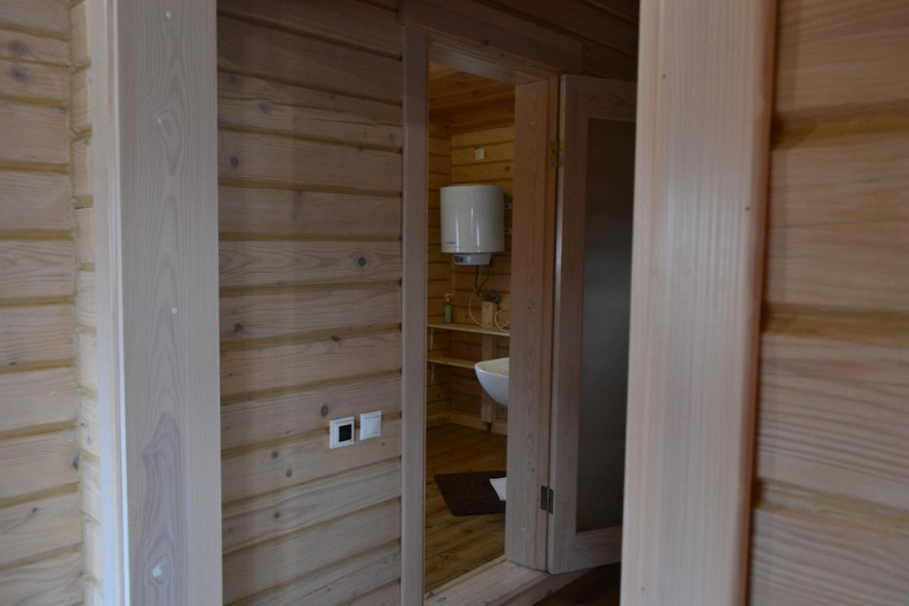 Villa Хомене à Rzhyshchiv Extérieur photo