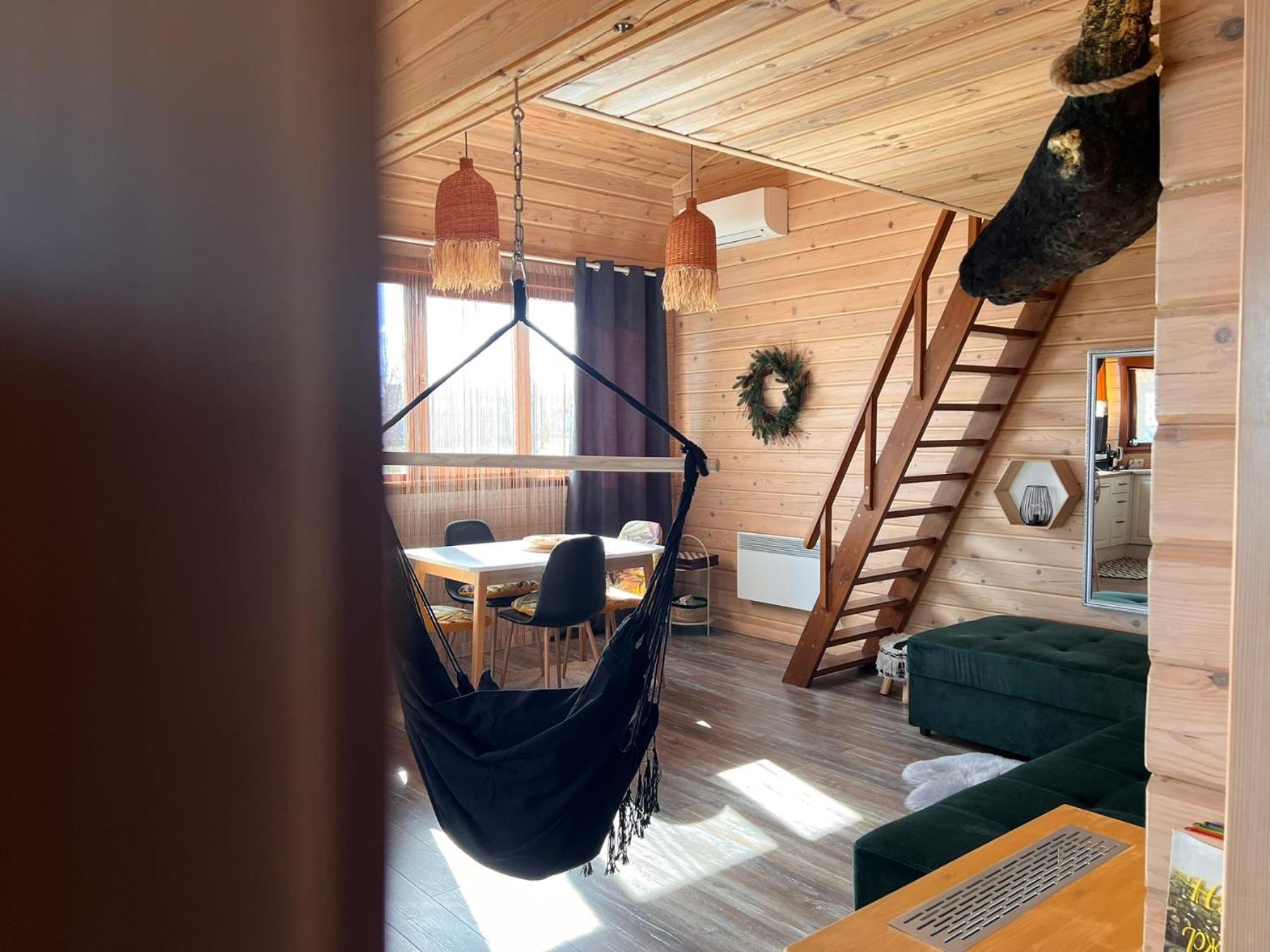 Villa Хомене à Rzhyshchiv Extérieur photo